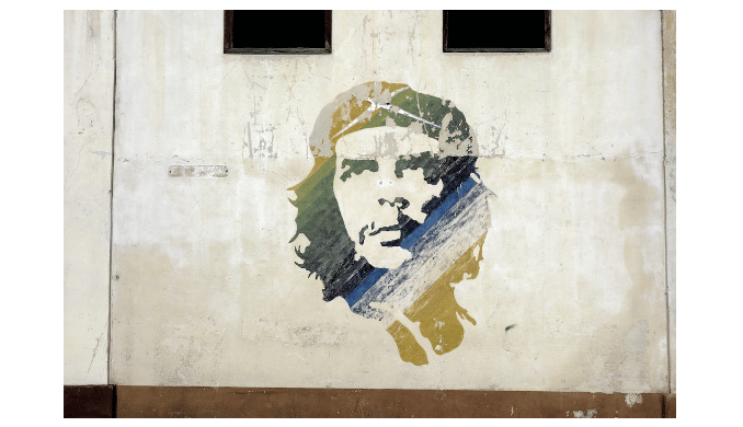 Ernesto Che Guevara – pensar em tempos de revolução