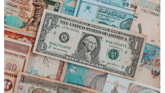 <strong>O dólar num mundo multipolar</strong>
