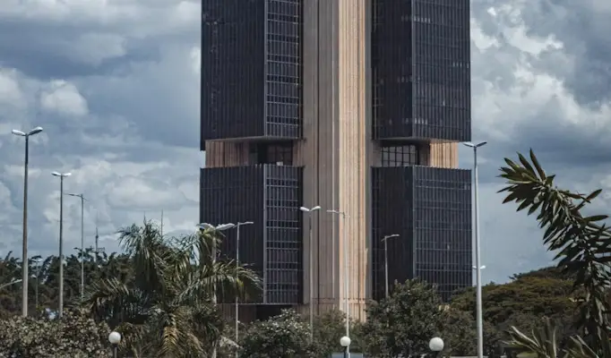 Não confunda Cupom com Copom