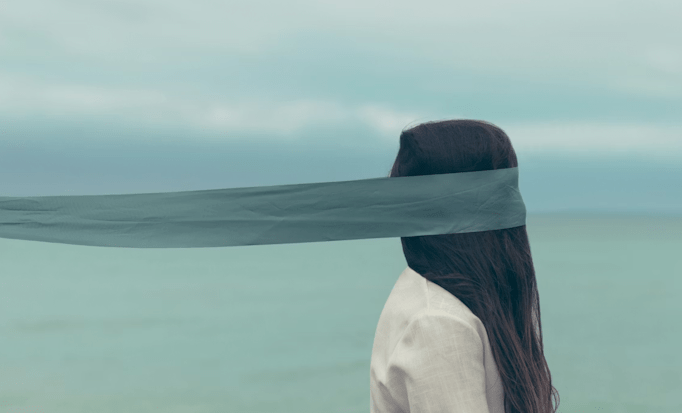 A violência da informação