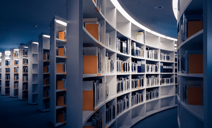 John Dewey e Theodor Adorno